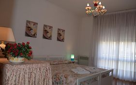 Casa Vacanza E Per Lavoro Elena E Carla